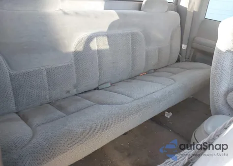 1997 Chevrolet C1500 Fleetside z USA, uszkodzony, nr VIN 2GCEC19R5V1178938